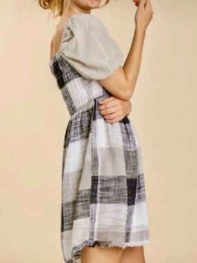 Umgee Buffalo Check Smocked Bodice Cotton Boho Peasant Dress Raw Hem Size L